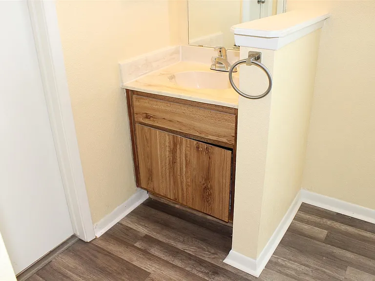 3919 Fairmont Pkwy #200 — Photo 19
