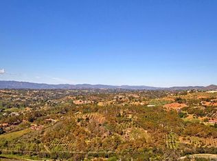 4 Sumac Rd, Fallbrook, CA 92003