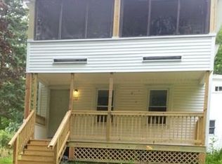 12 Summit Ave, Greenfield, MA 01301