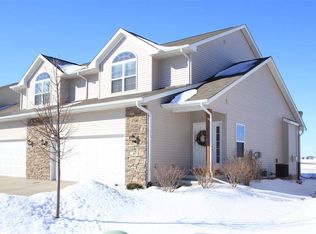 457 N Colton Dr, North Liberty, IA 52317