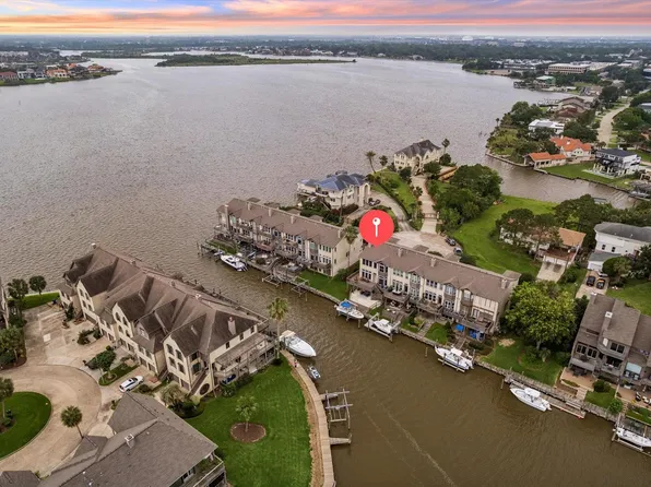 18507 Sandy Cv, Houston, TX 77058