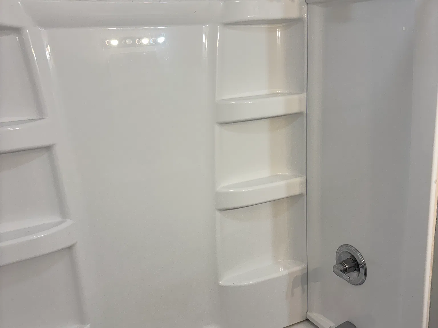 2 bed, 1012 sqft, $1,300 — Photo 1