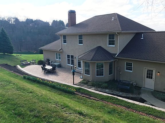 3rd image of 165 Brennan Dr