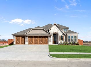 116 Tetrad Cir, Waxahachie, TX 75165