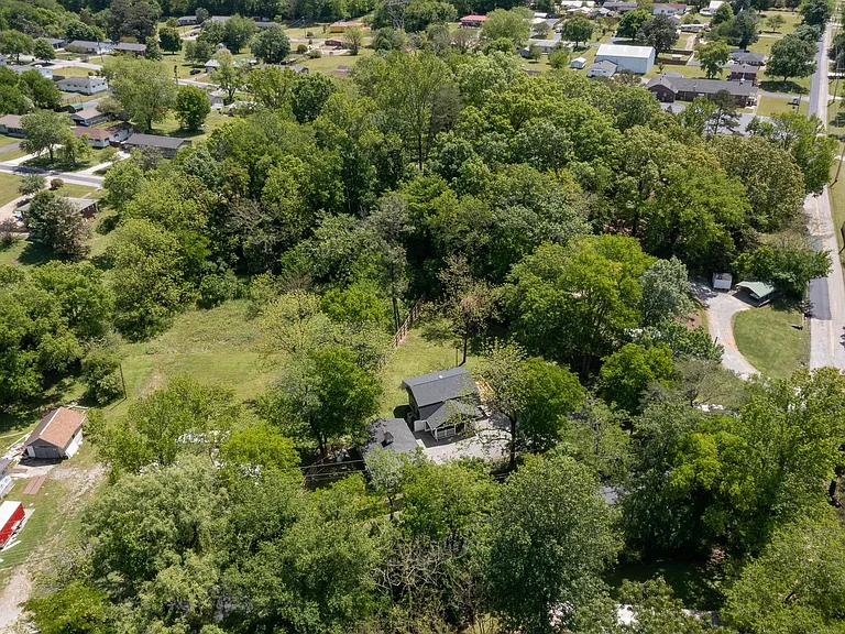 1106 Ogrady Dr — Photo 41