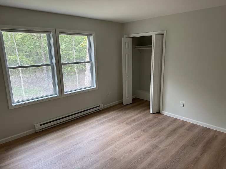 125 Cobblestone Dr — Photo 24