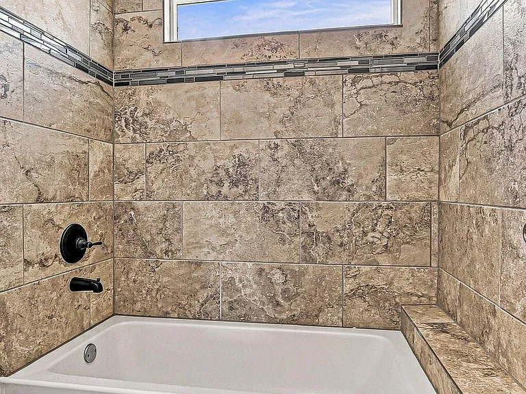 1089 Indigo Sky St — Photo 36