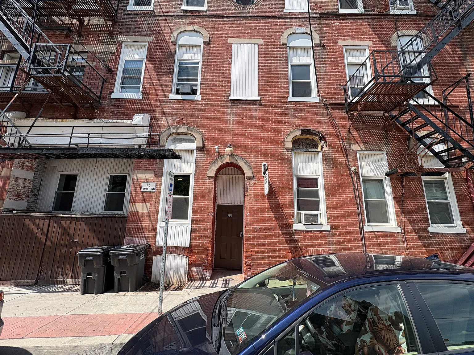 32 N 3rd Ave — Photo 1