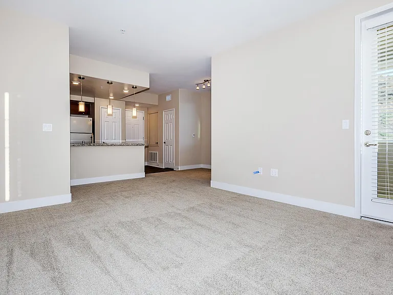 Sendero Gateway Apartment Homes — Photo 59