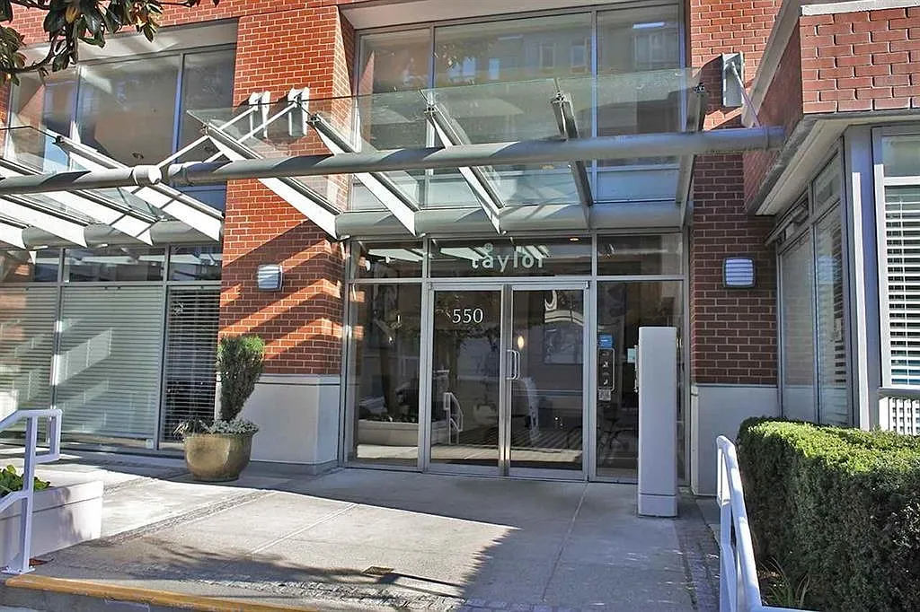 1 bed, 600 sqft, $2,600 — Photo 2