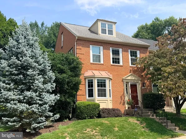18 Steeplejack Ct, Owings Mills, MD 21117