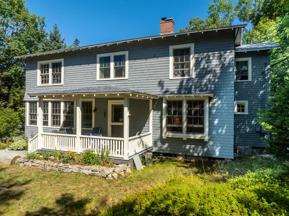 16 Steamboat Lane, Winter Harbor, ME 04693