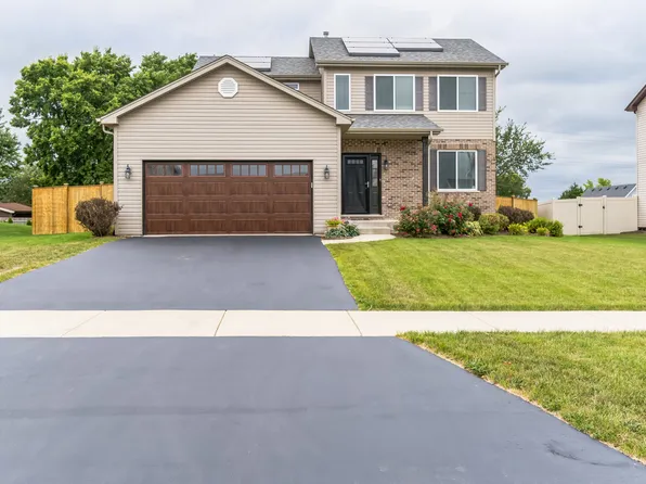 615 Camellia Ave, Aurora, IL 60505