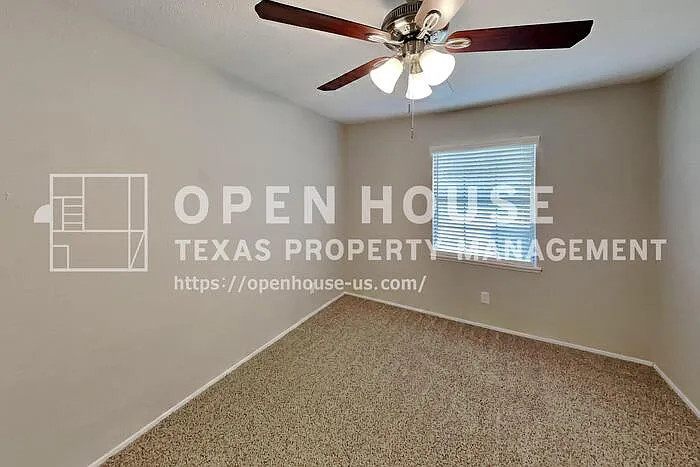 1309 Crestview Dr — Photo 17