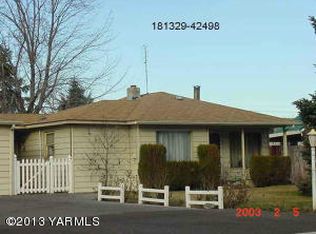 1110 S 69th Ave, Yakima, WA 98908