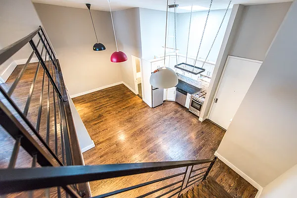 Rented by Nooklyn NYC LLC | media 80