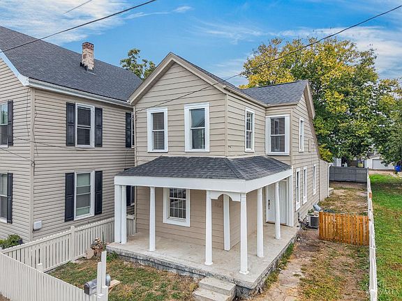 3rd image of 822 Buckeye St
