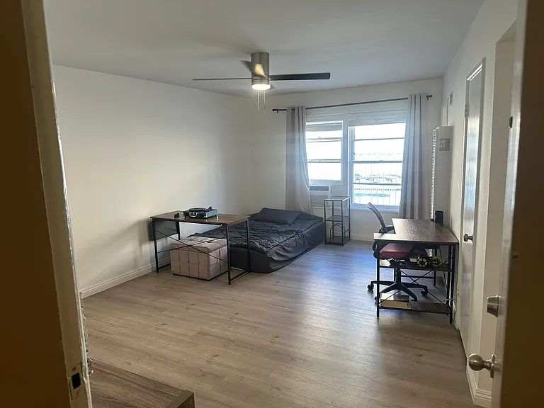 8616 Holloway Dr #106 — Photo 18