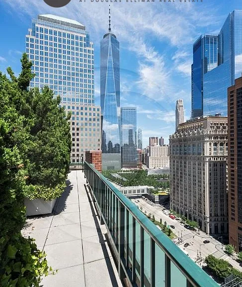 225 Rector Pl #4M — Photo 16