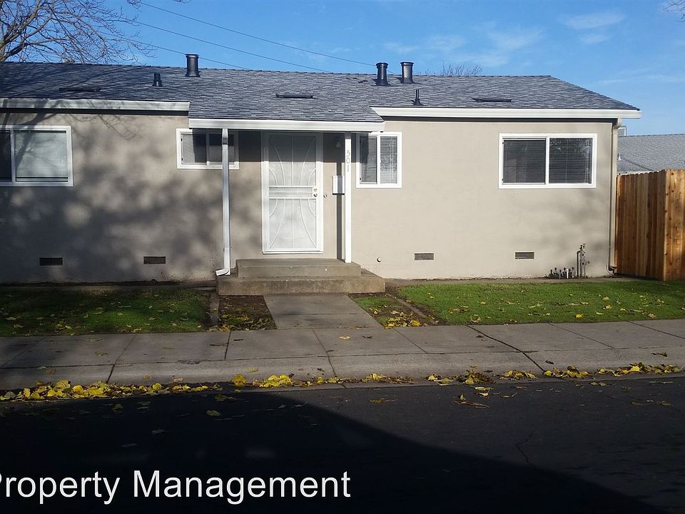 1st image of 501 Calaveras St