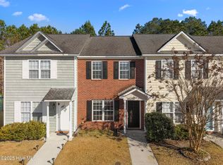 208 Springwood Drive, Jacksonville, NC 28546