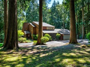 8565 Phillips Rd SE, Pt Orchard, WA 98367