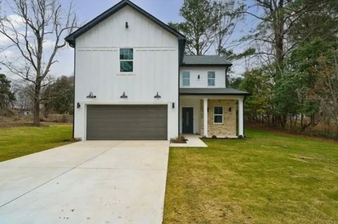 3 bed, 2.5 bath, 1812 sqft, $2,500 — Photo 1