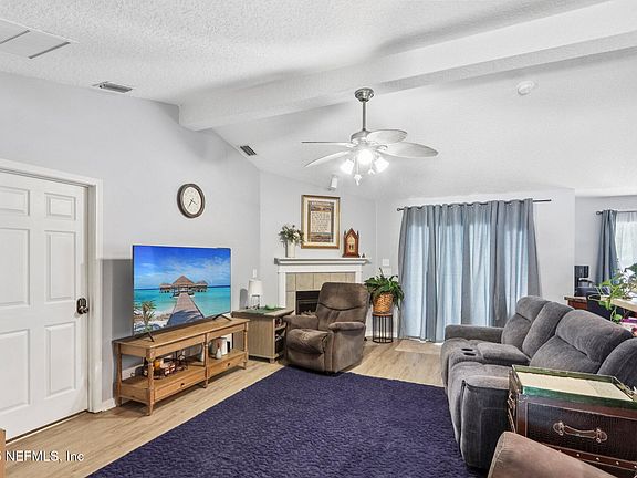 5th image of 14333 FISH EAGLE Drive E