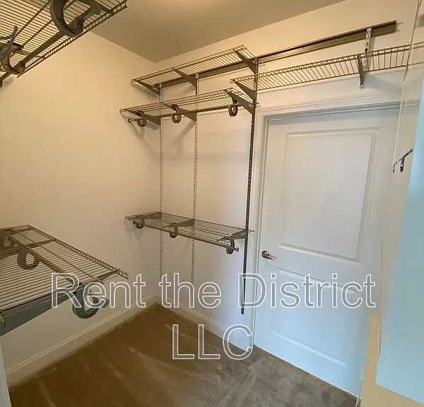 1391 Pennsylvania Ave SE #420 — Photo 9
