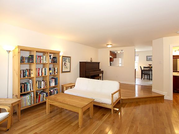 5th image of 18917 Snow Fields Cir