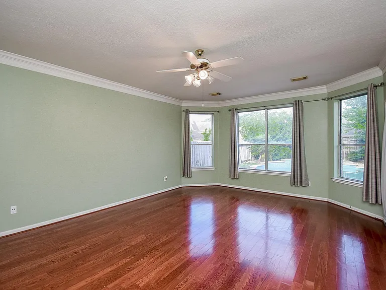 2719 Mossy Log Ct — Photo 25