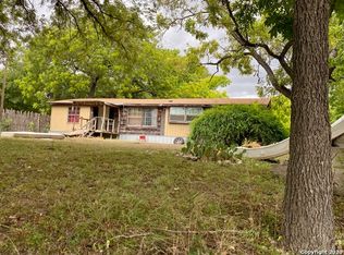 1305 Elm Pass Rd, Center Point, TX 78010