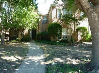 404 Courtney Ln, McKinney, TX 75071