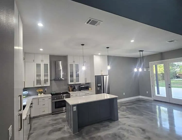 724 Ramsey Ave — Photo 9