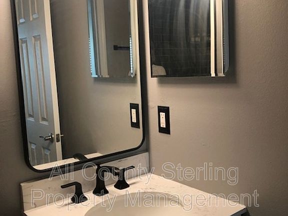 5th image of 1475 Casa Park Cir