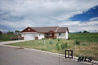 1st image of 330 Honeysuckle Dr