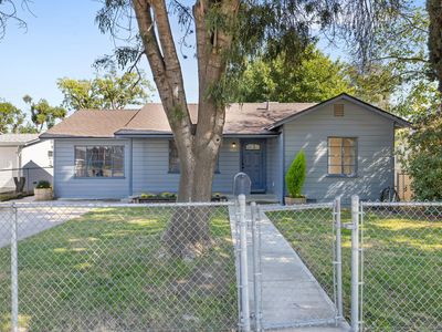 904 S Bradley Street, Visalia, CA, 93292