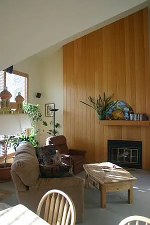 570 Homestead Dr — Photo 4