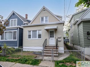 54 Anderson Ave, Wallington, NJ 07057