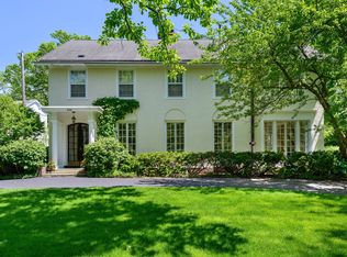 206 Fairview Rd, Glencoe, IL 60022