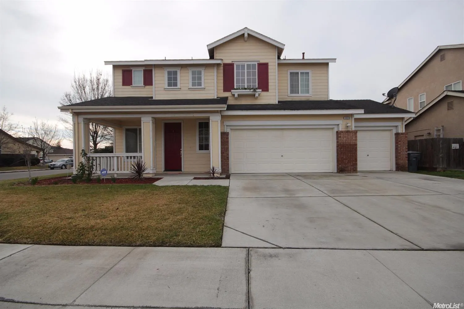 4820 Isabella Ave photo 1