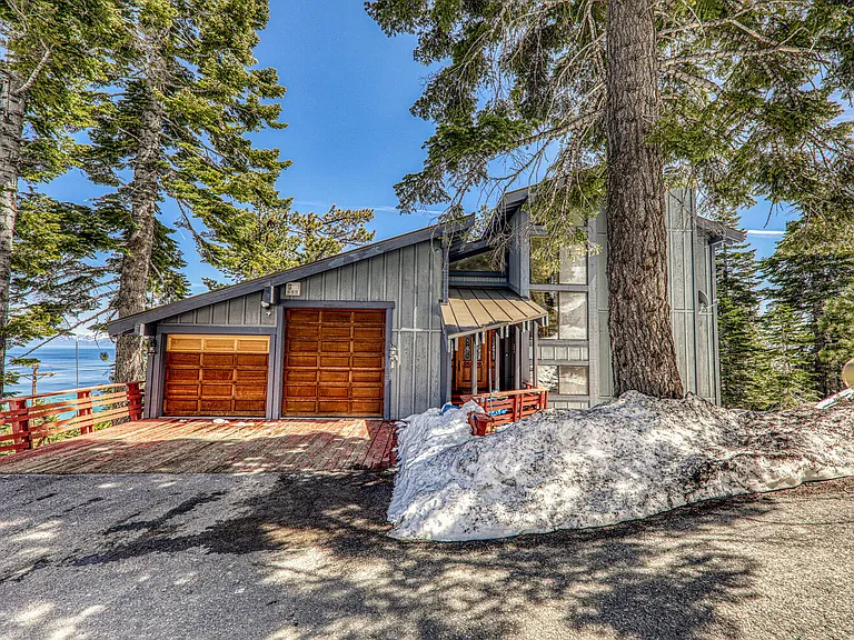 8954 Crest Dr — Photo 4