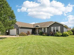 8409 Kingsway Ln, Sturtevant, WI 53177