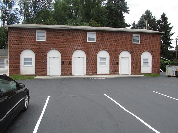 2nd image of 128 6th Dr SE #128