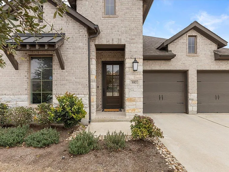 557 Jefferson Dr — Photo 27