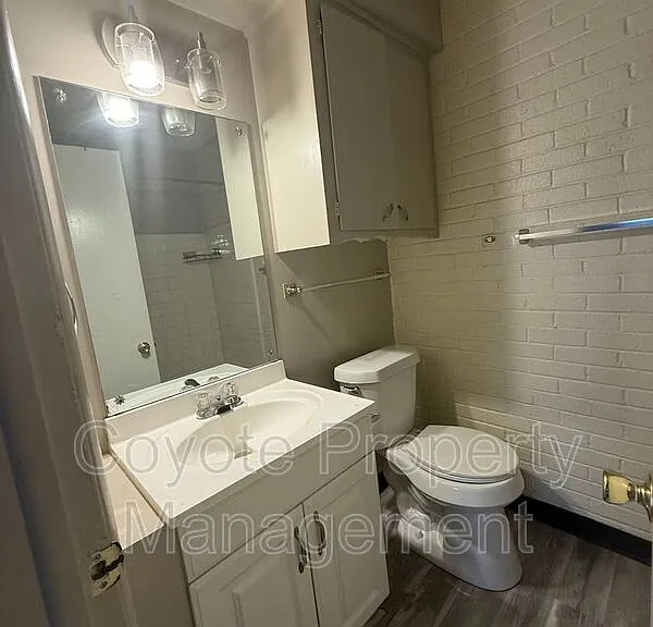 1737 S Peoria Ave #31 — Photo 4