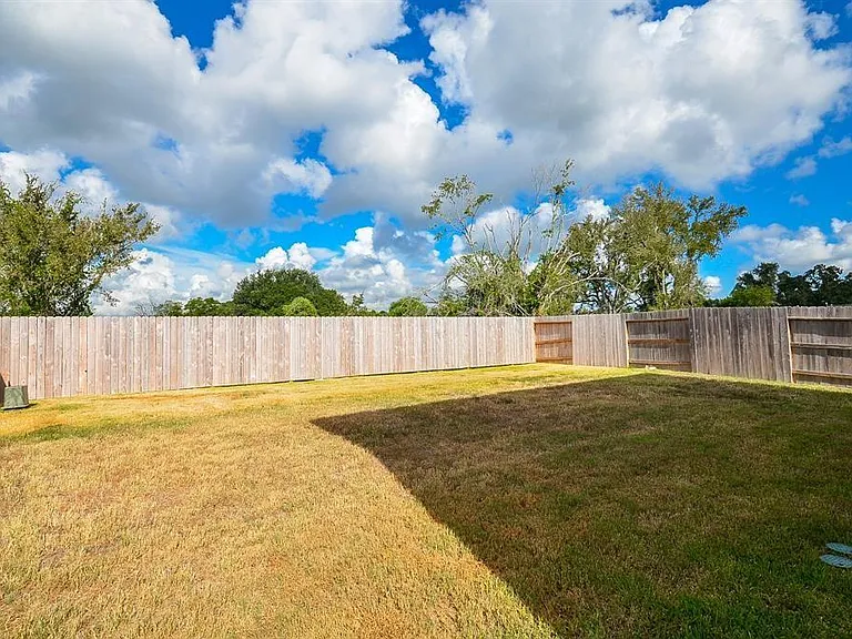 5434 Logan Dale Dr — Photo 21