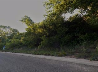 24 Foothill Dr, Ransom Canyon, TX 79366