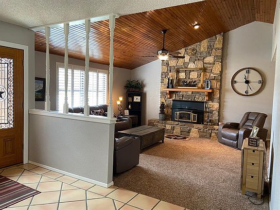 5th image of 5018 Robertson Dr