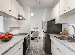 Terrace Tower, Edmonton, AB T6G 0T1